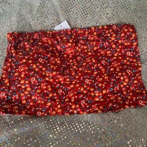 LOT OF 2 Red tube top bundle ( one pattern, one solid)